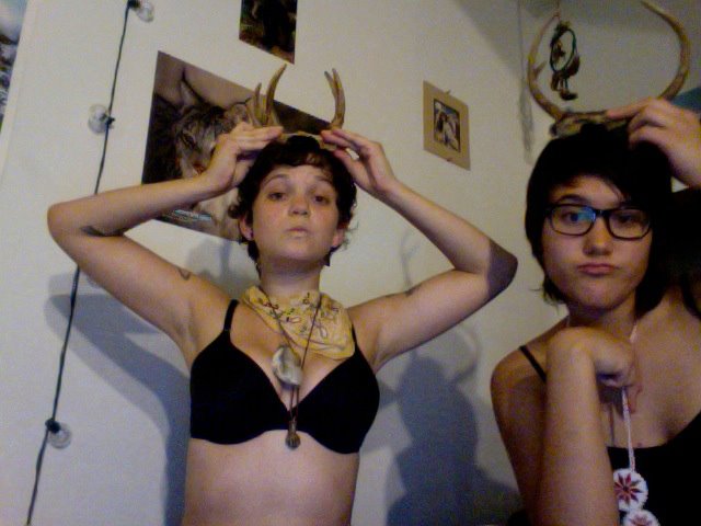 http://2.bp.blogspot.com/-2UriAu2PA_o/TumXayY-pdI/AAAAAAAAEmg/hrbxZv_g-cY/s1600/pillowtalkmpls+dot+tumblr+%25287%2529.jpg