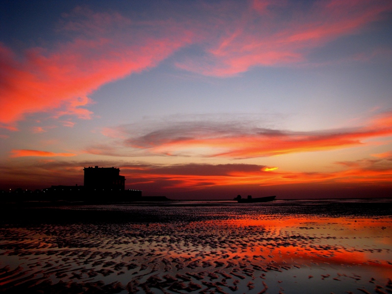http://2.bp.blogspot.com/-7SH8NQ4-YWg/Tw5QhNw6bEI/AAAAAAAAEq0/QQ_GPuSnFoc/s1600/rosy_sunset.jpg