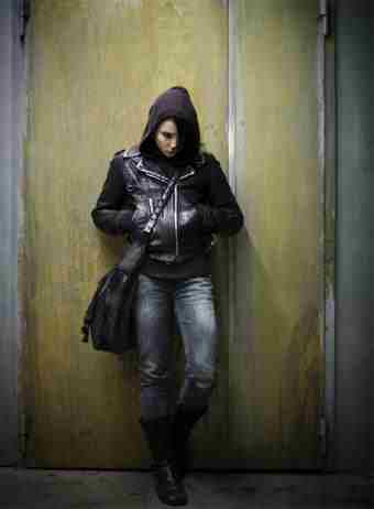 http://1.bp.blogspot.com/-YIM9trHqqlM/TuldRsBWaDI/AAAAAAAAEjo/AlTMiFo15WY/s1600/noomi_rapace_actriz_interpreta_lisbeth_salander_millennium1.jpg