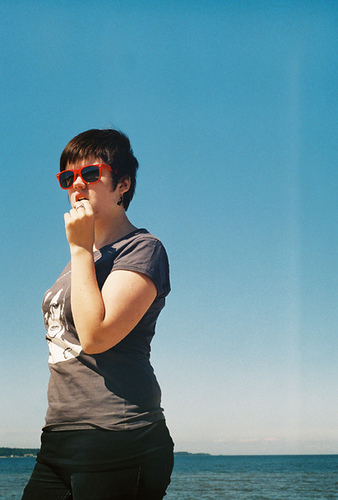 http://3.bp.blogspot.com/-cbH93DUykGA/ThHXQrQm_pI/AAAAAAAAEAQ/p9Pka1kXrB0/s1600/glasses.jpg