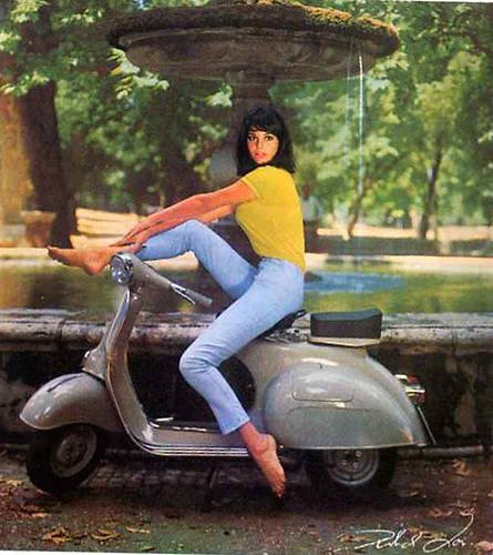 http://3.bp.blogspot.com/-lOeEVrkcjOo/T2KSvHJbYwI/AAAAAAAAE8M/cyfS8NSSP0I/s1600/vespa.jpg