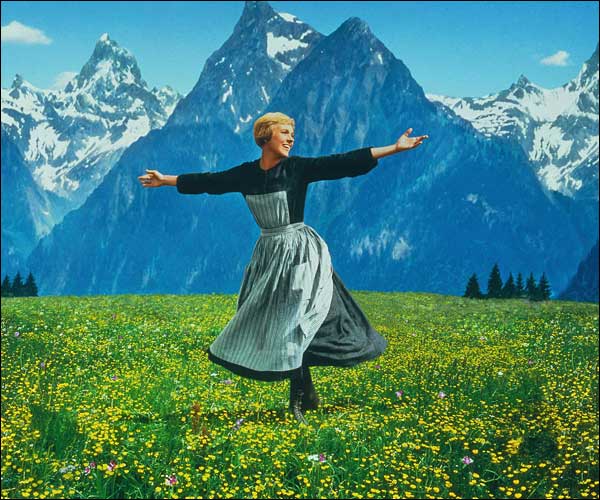 http://1.bp.blogspot.com/-x6Lh7rFX74A/TpaSSFz0FVI/AAAAAAAAERs/CRBNdye3Ng4/s1600/The-Sound-of-Music-convert-photos-to-digital.jpg