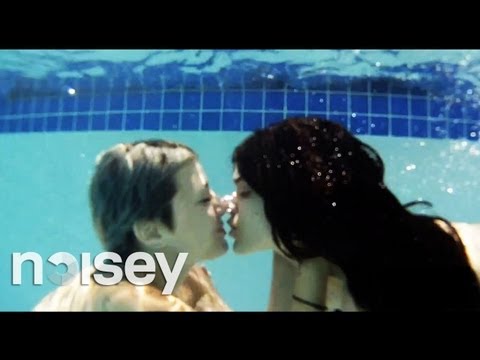 NSFW - SOKO - 